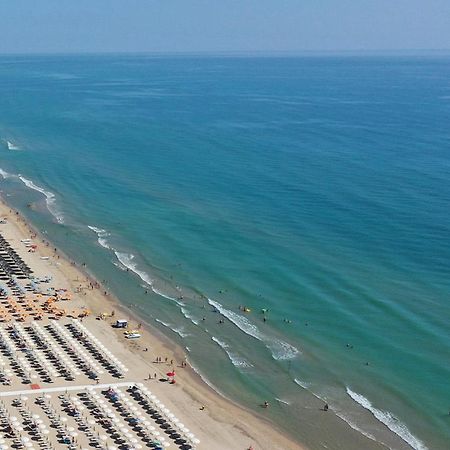 Hotel Corallo Giulianova Exteriör bild