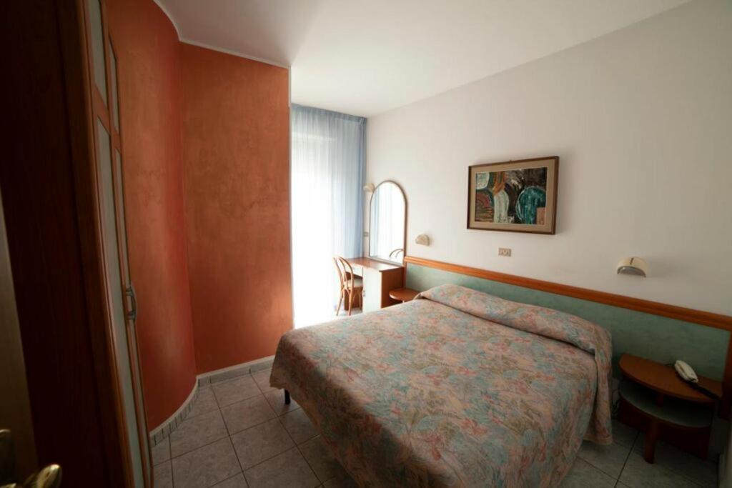 Hotel Corallo Giulianova Exteriör bild